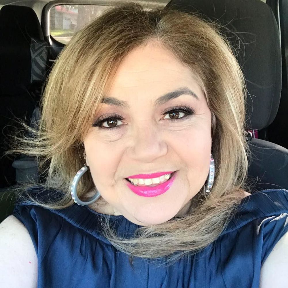 Meet your Posher, Isabel